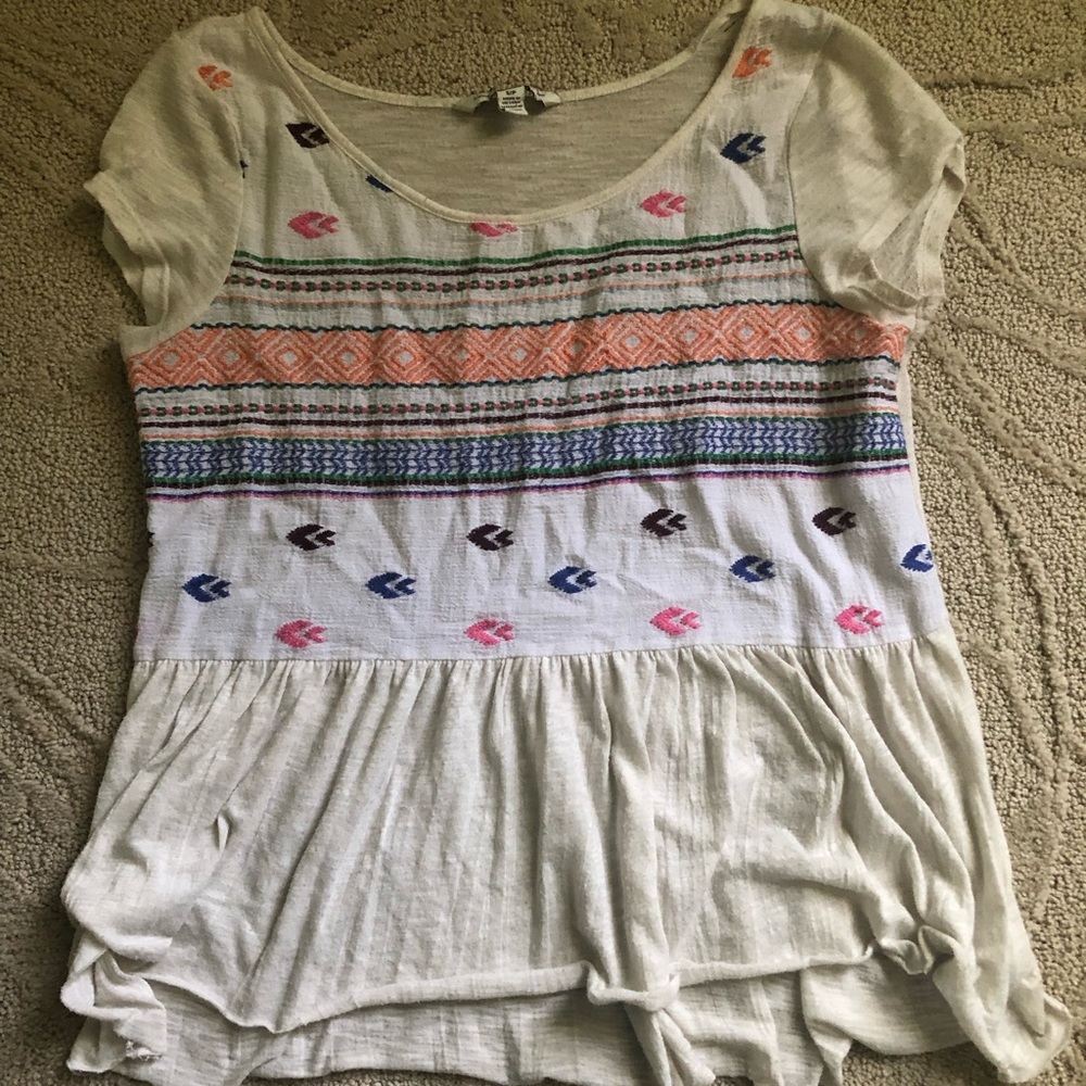 American Eagle Flowy Shirt